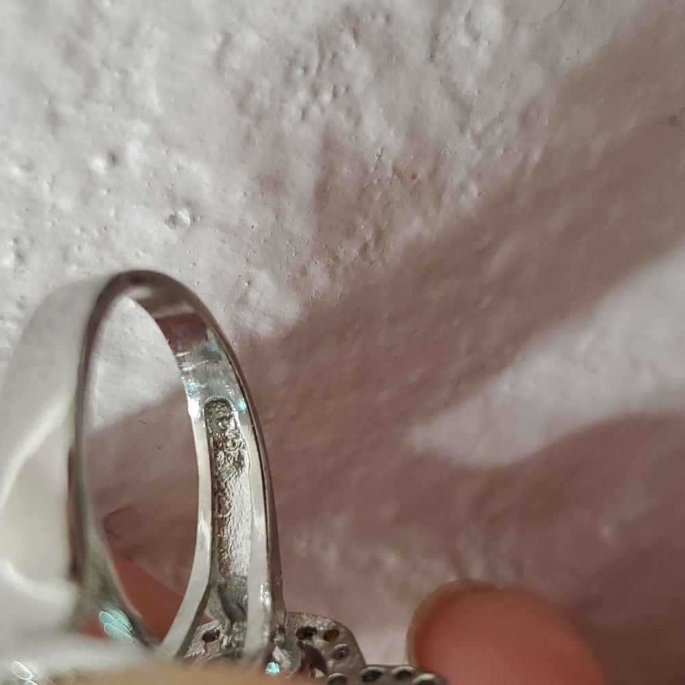Sterling Silver Large Blue Topaz Ring 7 - Picture 4 of 7